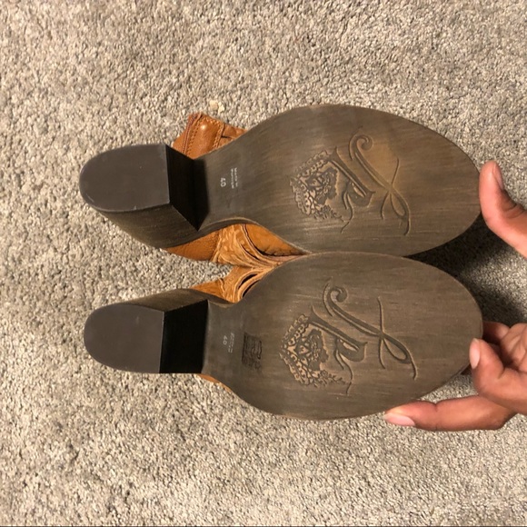 NWOT Distressed Free People Brown Leather Boots - Picture 6 of 7